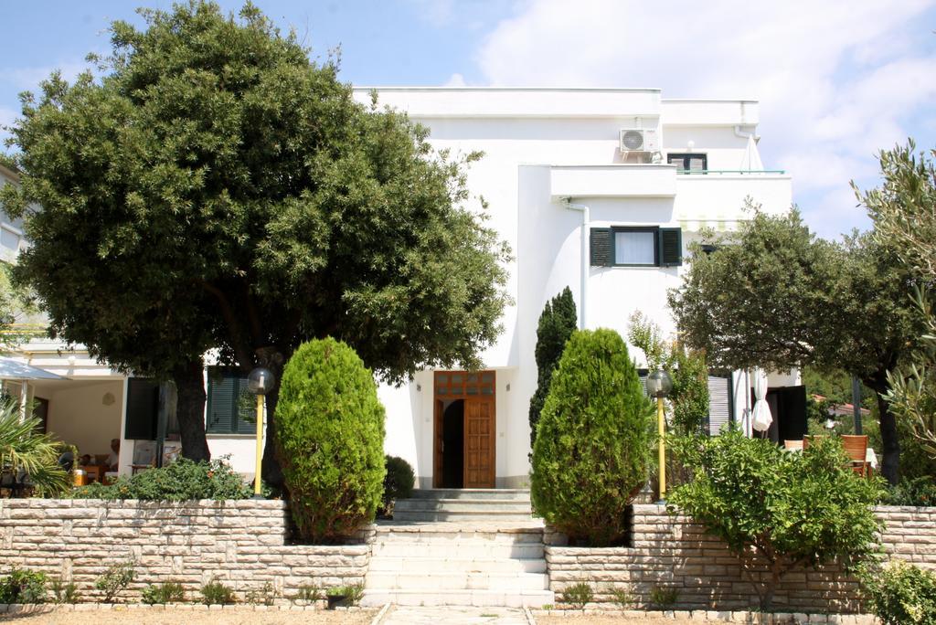 ראב Apartments Culjak Rab מראה חיצוני תמונה