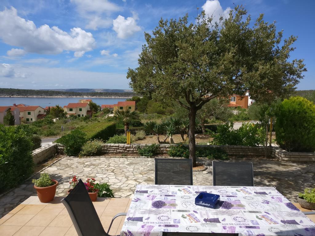 ראב Apartments Culjak Rab מראה חיצוני תמונה