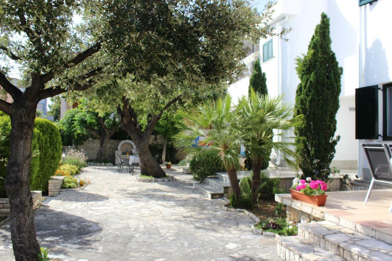 ראב Apartments Culjak Rab מראה חיצוני תמונה
